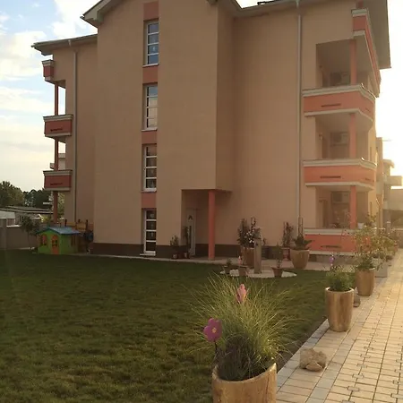 Ylliria شقة فندقية